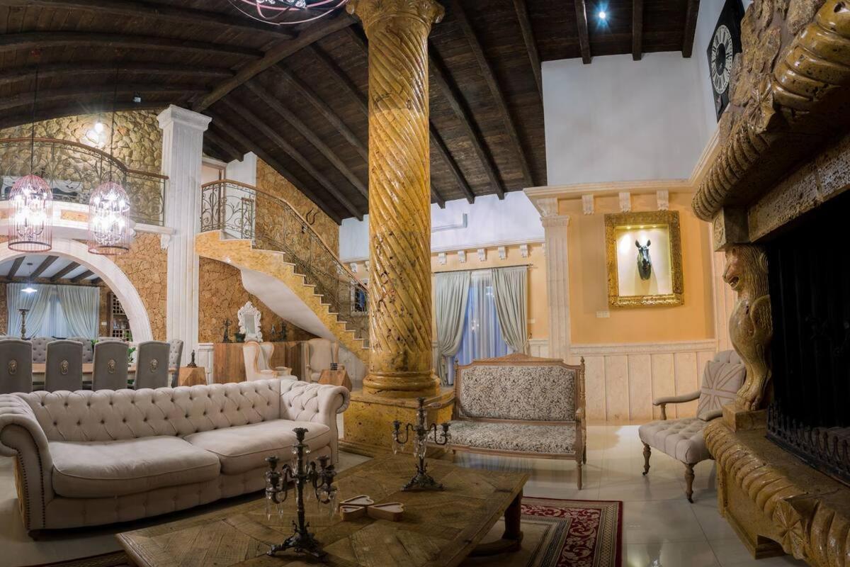 Grand Mansion Countryhouse & Spa Phrenaros ภายนอก รูปภาพ